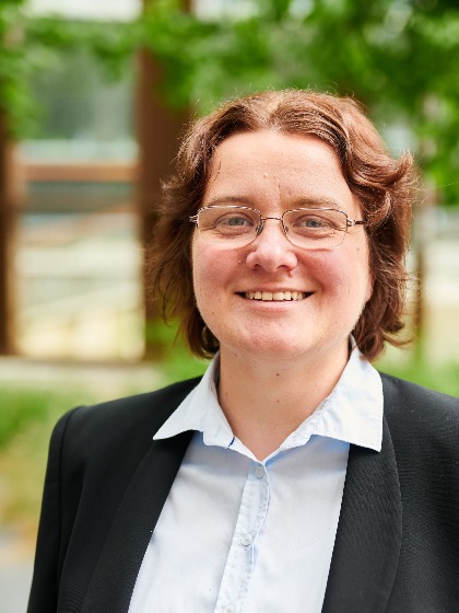E. (Elisabeth) Wilhelm, Dr